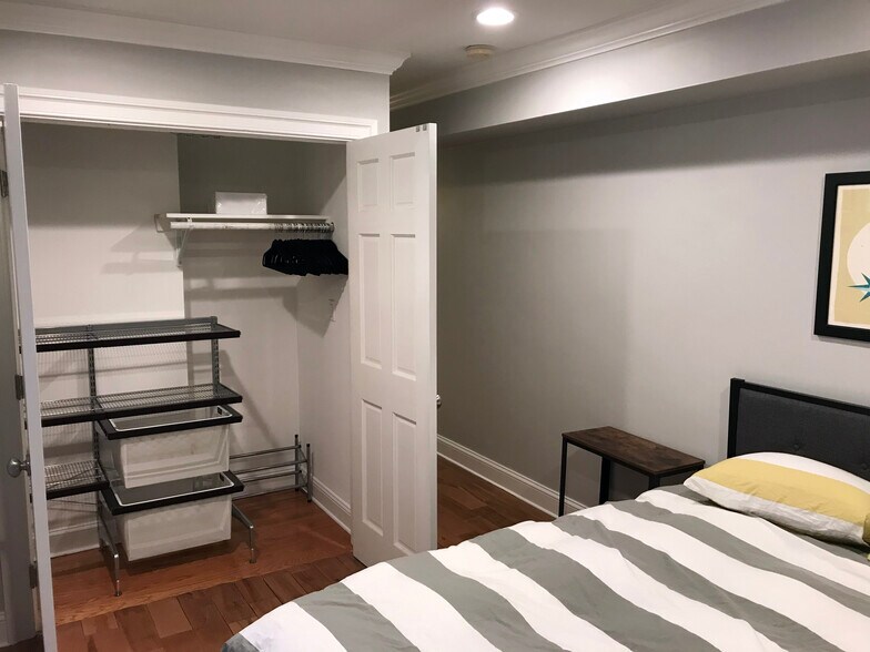 Elfa Closet System - 2033 13th St NW