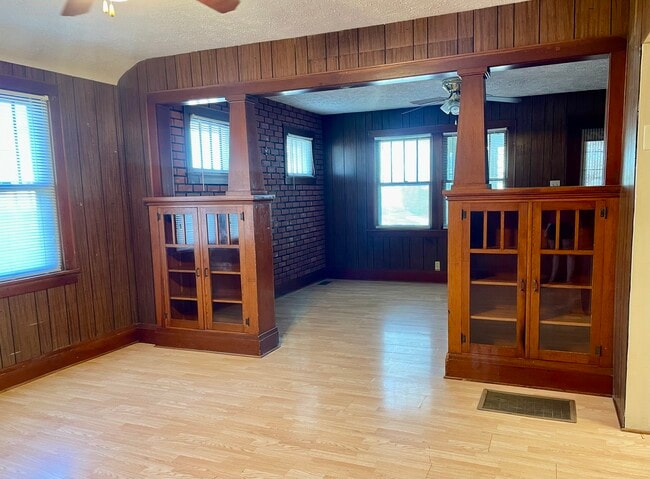 Building Photo - 451 N Roosevelt St