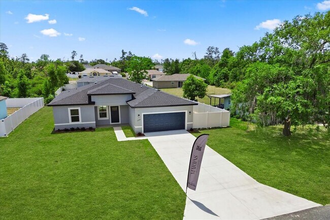 Building Photo - 15568 SW 46th Cir