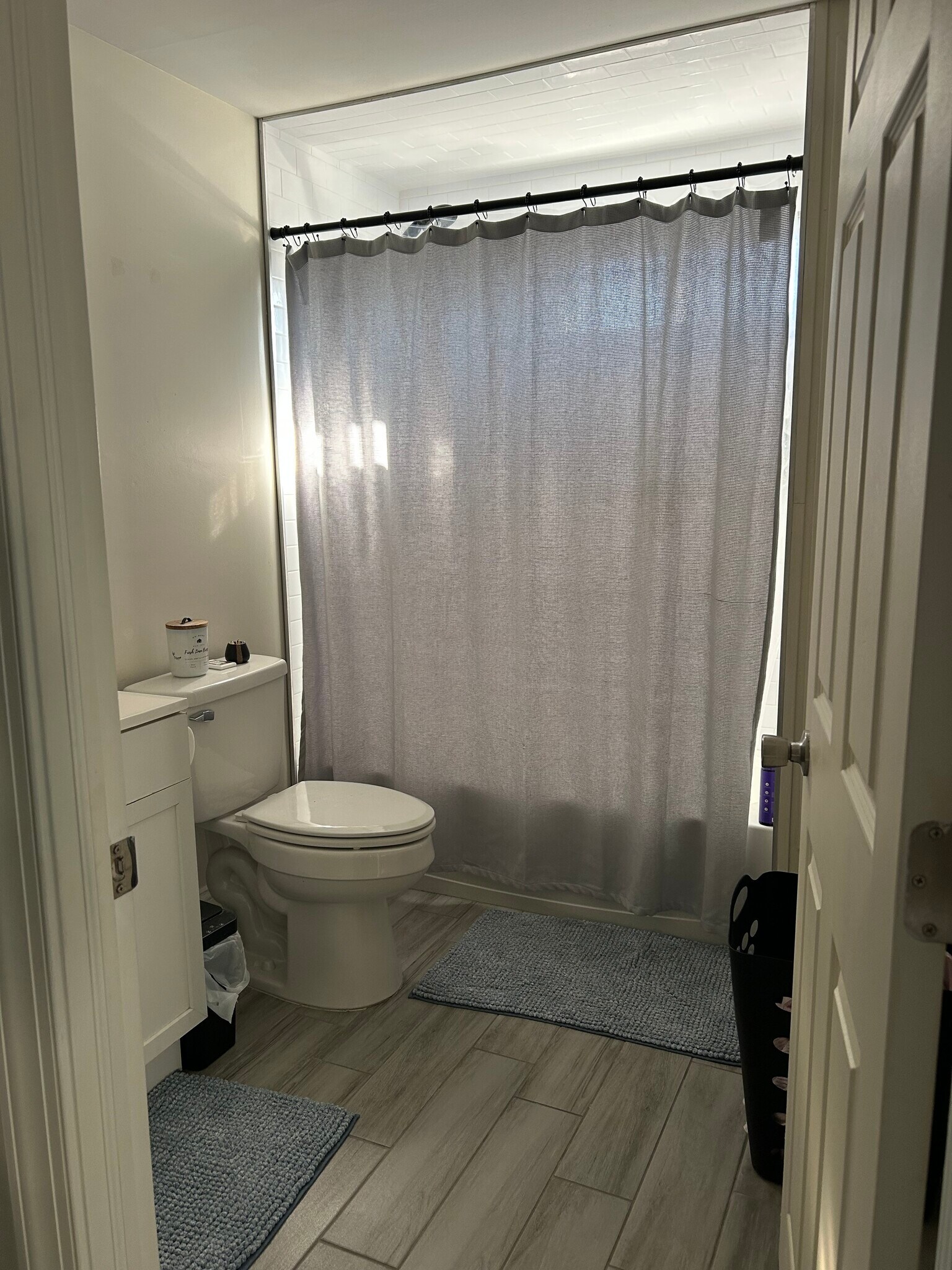 Building Photo - 24 Peachfield Ln