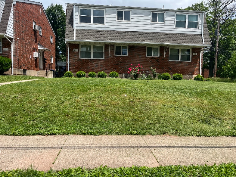 Primary Photo - 1223 W Marshall St