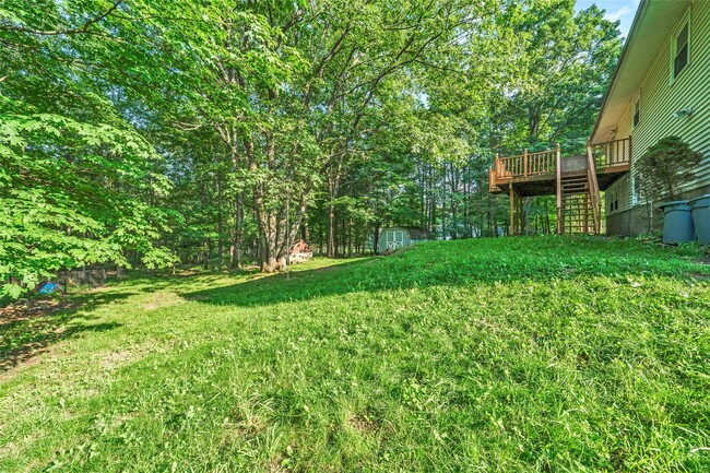 Building Photo - 128 Cedar Cliff Rd