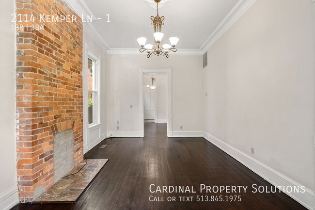 Building Photo - Charming Victorian 1-Bedroom Condo in Waln...