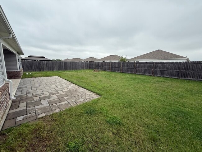 Building Photo - 1232 E Toledo St