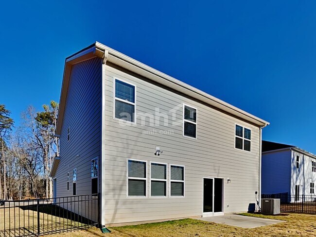 Building Photo - 602 Rivermist Dr