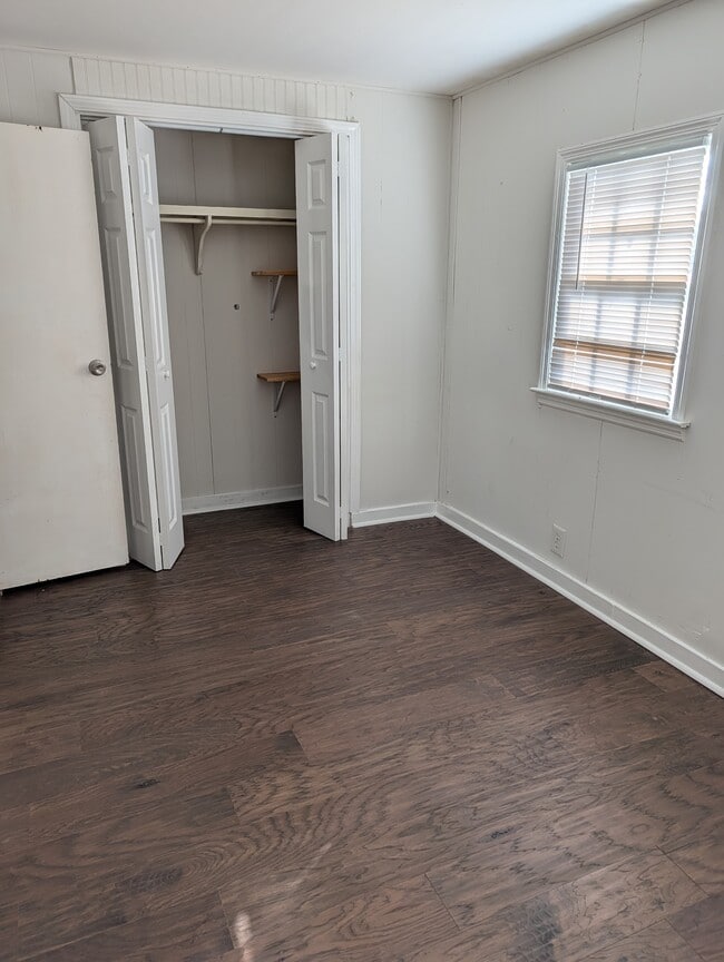 Building Photo - 4747 Piney Grove Rd