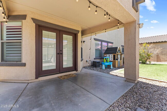 Building Photo - 18390 W Hayden Dr