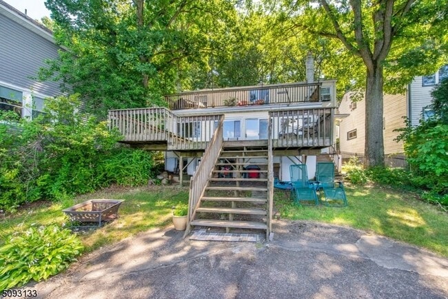 Building Photo - 21 E Shore Rd