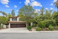 Building Photo - 2521 Sandycreek Dr