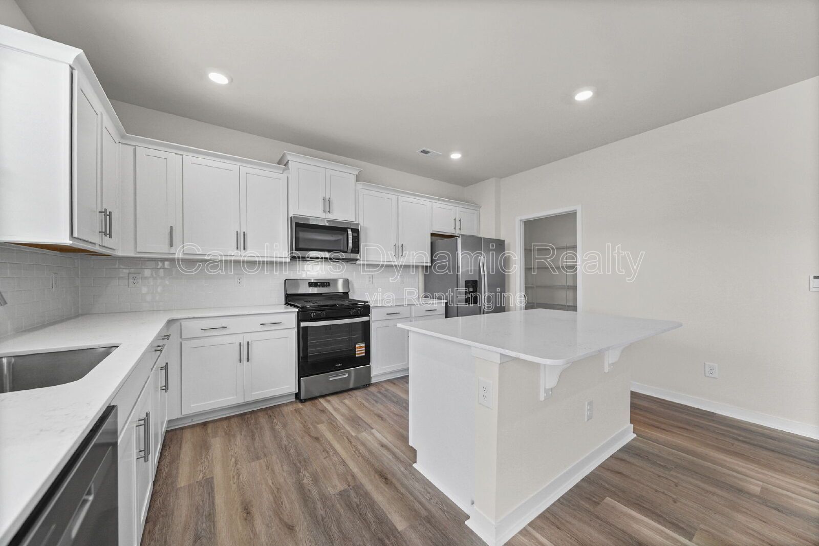Building Photo - 500 Blackpool Ct
