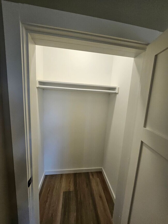 Building Photo - Brand new 1 bed apartment