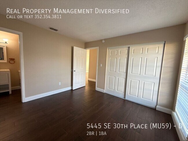 Building Photo - 5445 SE 30th Pl