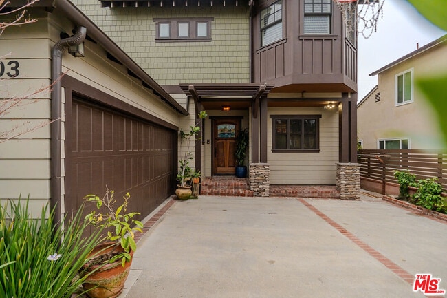 Building Photo - 5903 Tellefson Rd