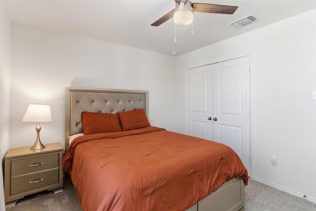 Building Photo - 13400 Dolley Madison St