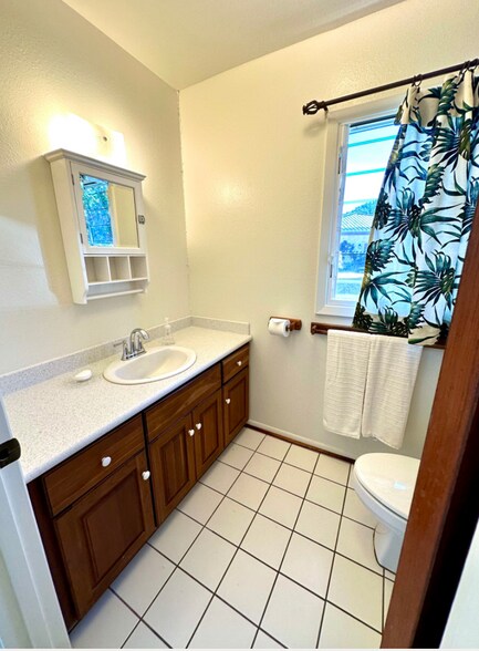 Building Photo - 27-103 Lali Pl