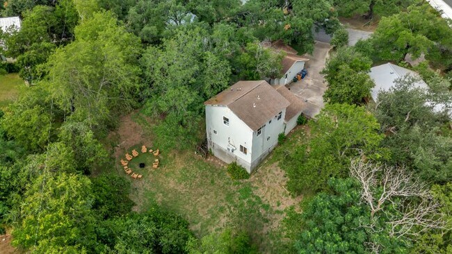 Building Photo - 4603 Lennox Dr