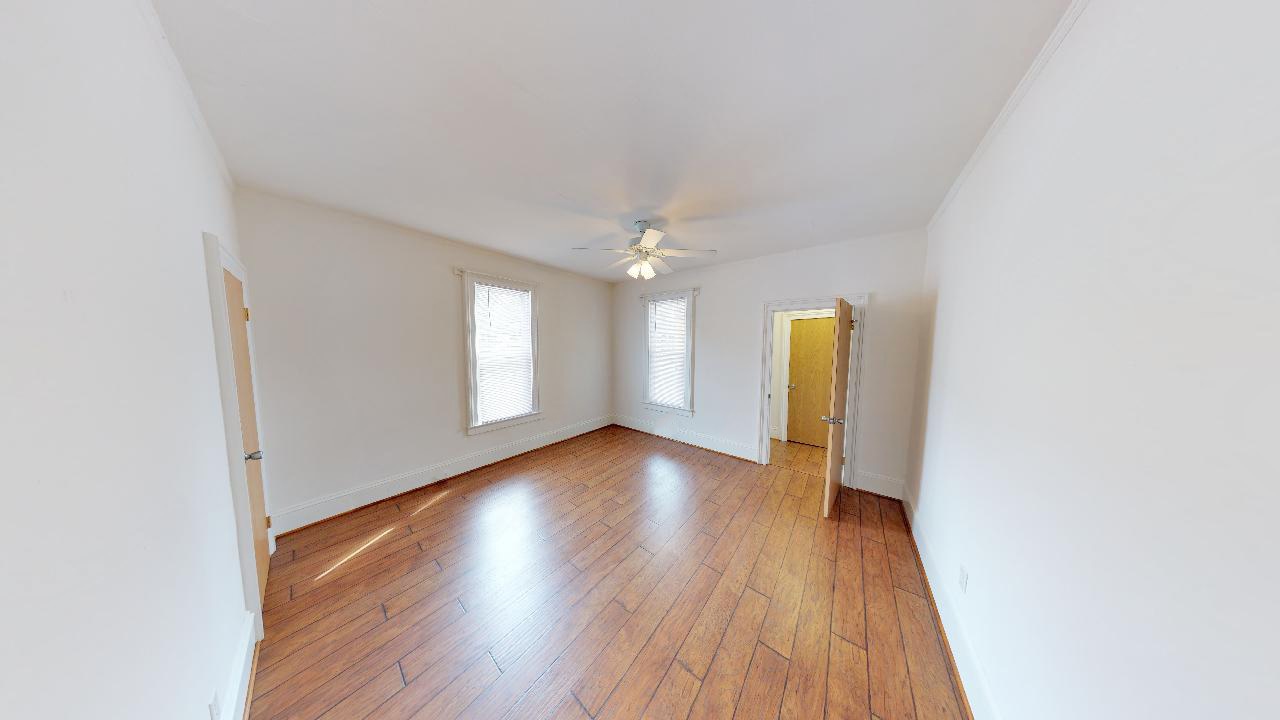 2ND BDR - 521 W Edwards St