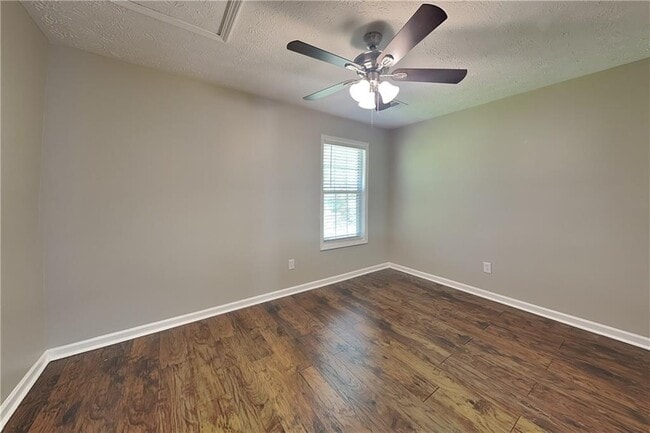 Building Photo - 2875 White Blossom Ln