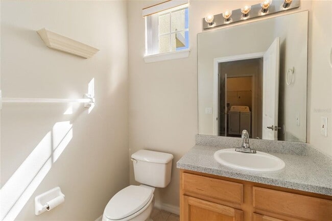 Building Photo - 214 Monroe Cir