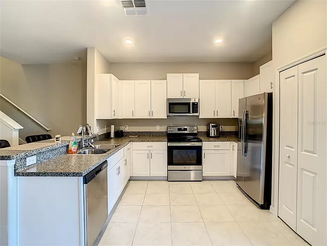 Building Photo - 3601 Bellmeade Ct