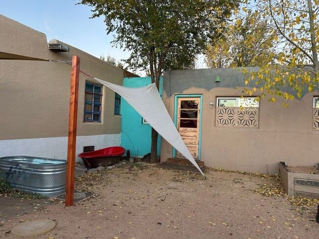 Building Photo - 2038 Kiva Rd