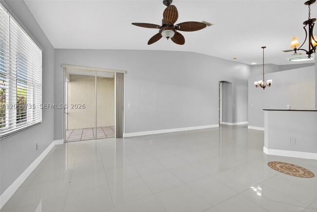 Building Photo - 2151 Umbrella Cay