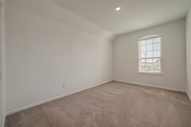 Building Photo - 5010 Slate Prt Ct