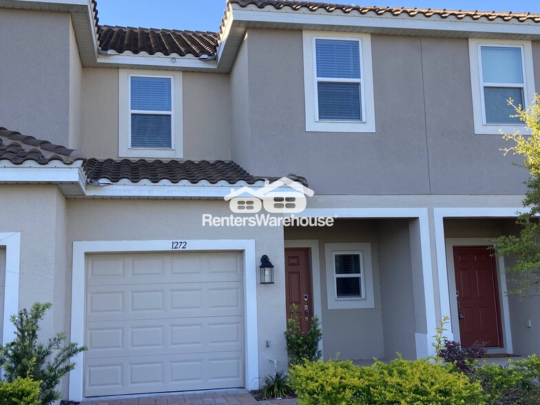 Primary Photo - 1272 Lago Vista Ct