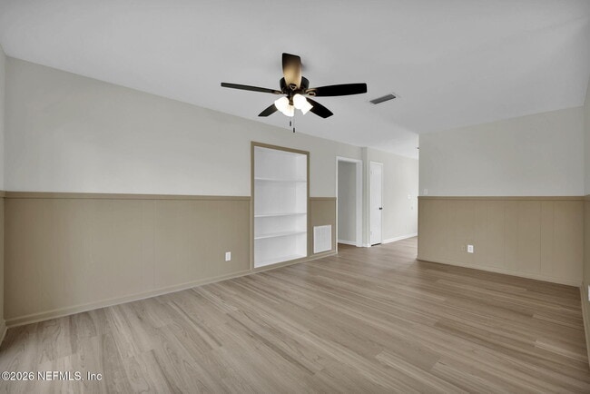 Building Photo - 8544 Sanchez Rd