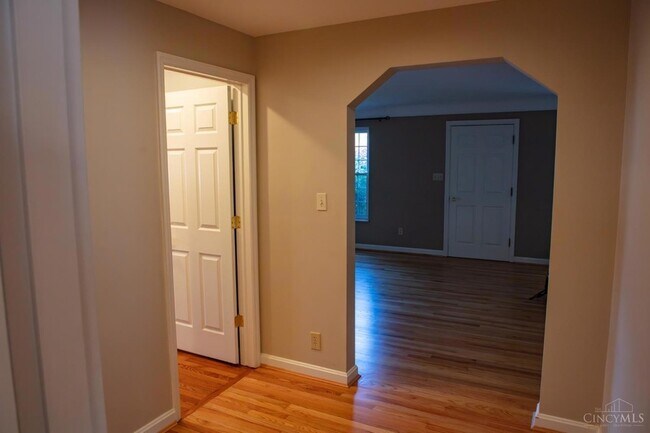 Building Photo - 8593 Concord Hills Cir