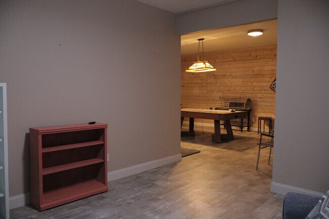 Building Photo - Expansive Mostly-Furnished Residence featuring 3 Bedrooms, a Completed Basement, and a Loft Space