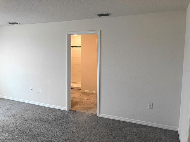 Building Photo - 11889 Downy Birch Dr