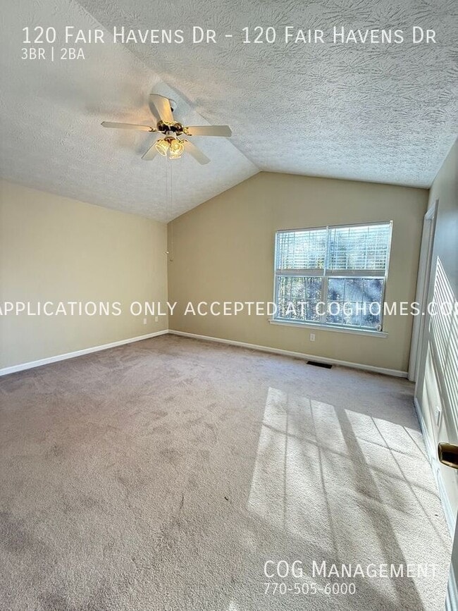 Building Photo - 120 Fair Havens Dr