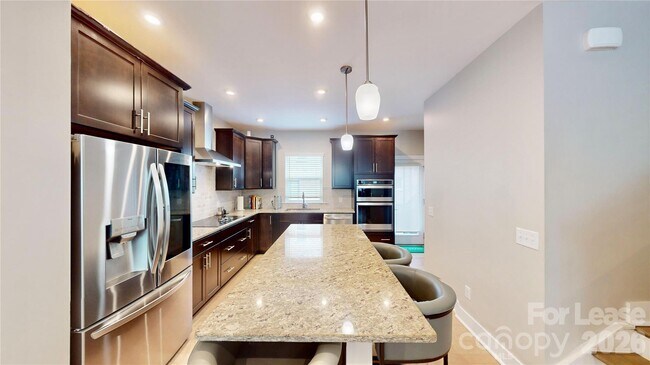 Building Photo - 3804 Sky Haven Dr