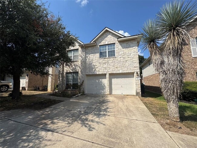 Building Photo - 1810 Rosenborough Ln N