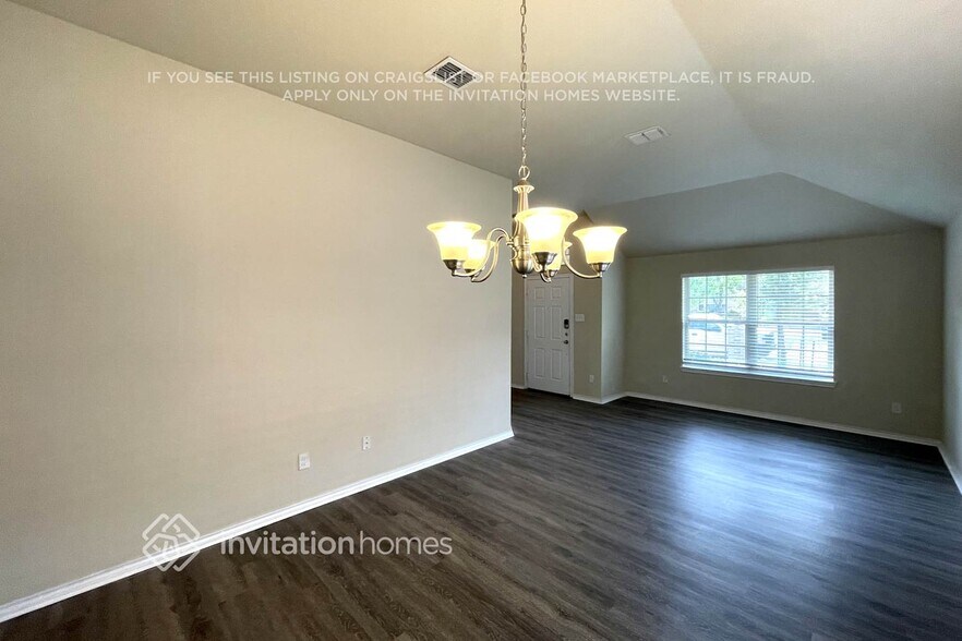 Building Photo - 4904 Galley Cir