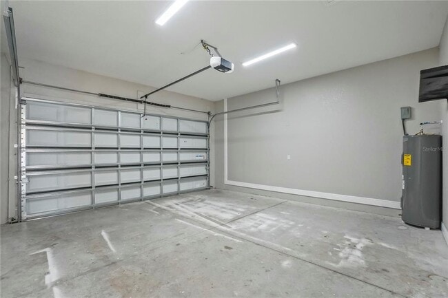 Building Photo - 3310 W Cherry St