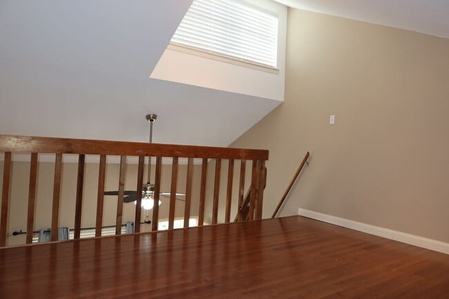 Building Photo - PEARL WEST CAMPUS - LOFTED 2BD / 1 BA - GATED - COVERED PARKING - WATER PAID