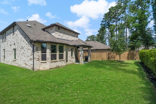 Building Photo - 21500 Jordan Pond Ridge
