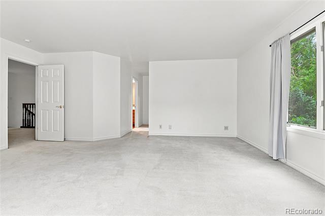 Building Photo - 1530 S University Blvd