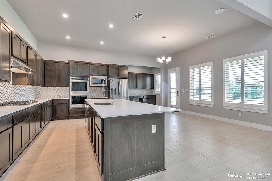 Building Photo - 318 Prairie Clover Dr