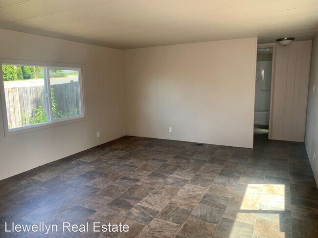 Building Photo - 2 br, 2 bath House - 24307 24th Ave S