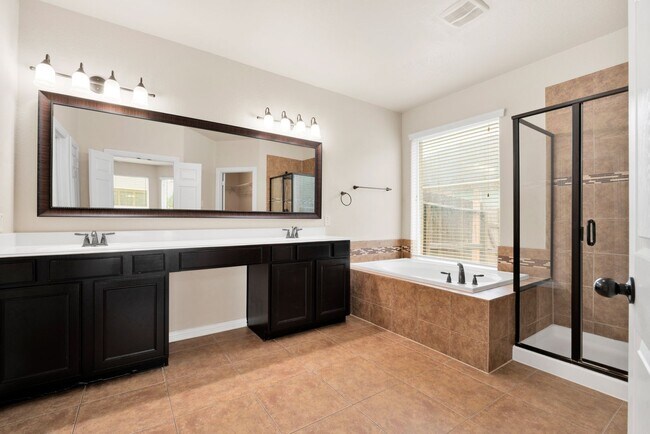 Building Photo - Spacious 5-Bedroom Beauty in Estonia –  with Community Perks!