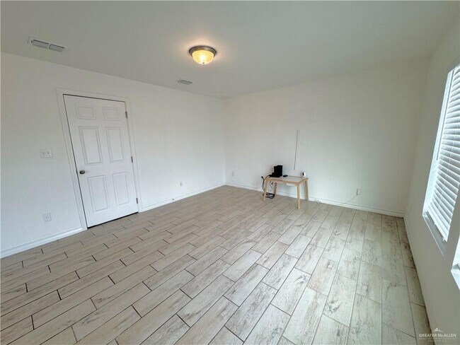 Building Photo - 21 Buen Camino St