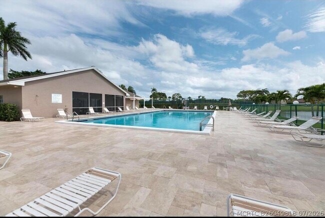 Building Photo - 9217 Boca Gardens Cir S
