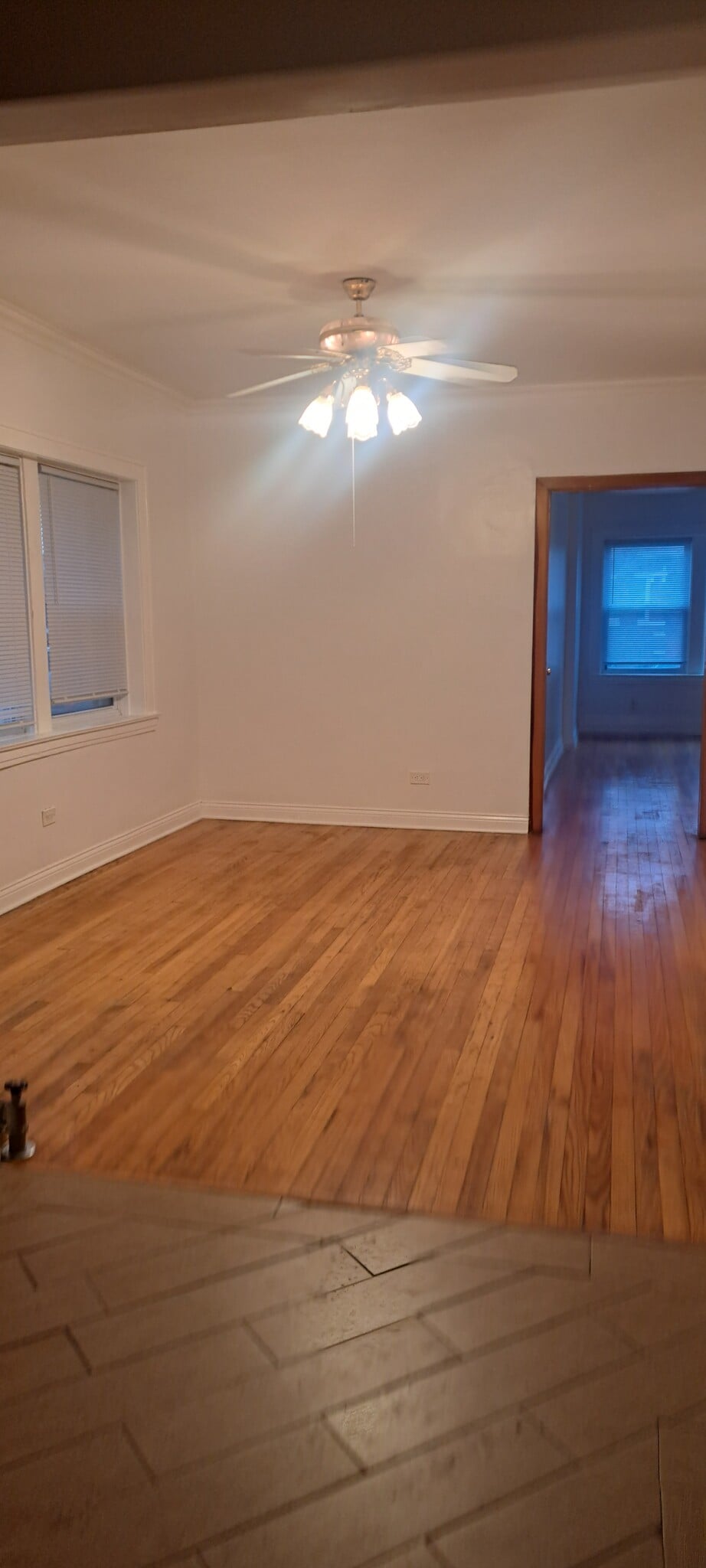 Building Photo - 1415 N Massasoit Ave