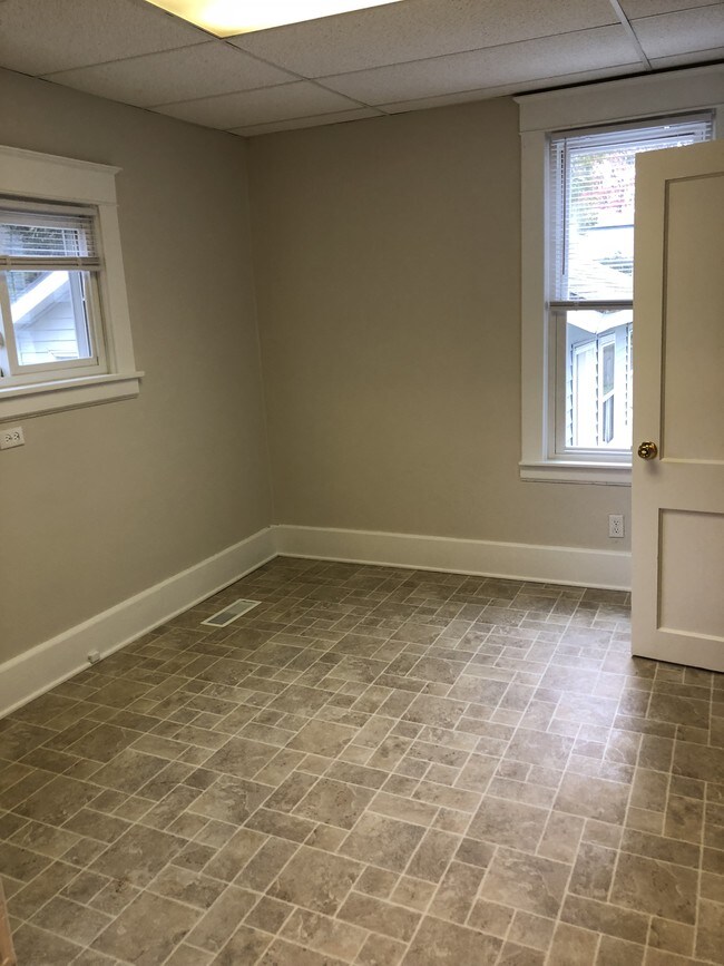 Laundry attached to Master Bedroom - 820 Hall St