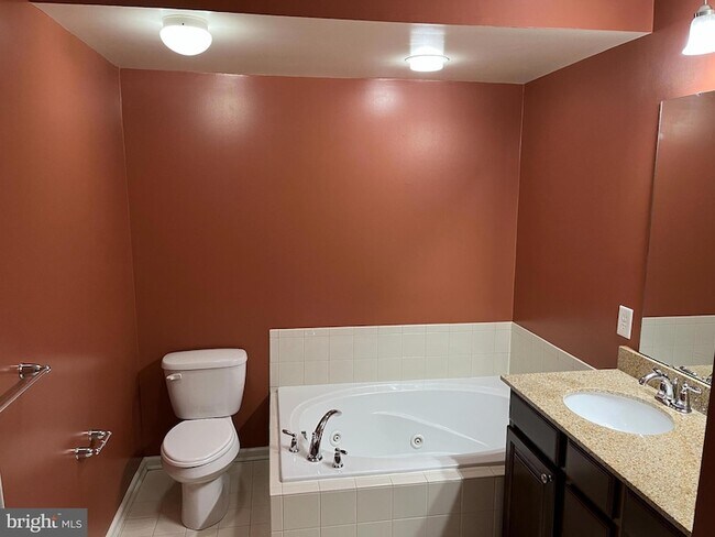 Building Photo - 1022 Ironwood Ln