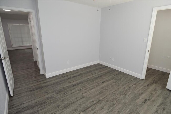 Building Photo - 8633 Fancy Finch Dr