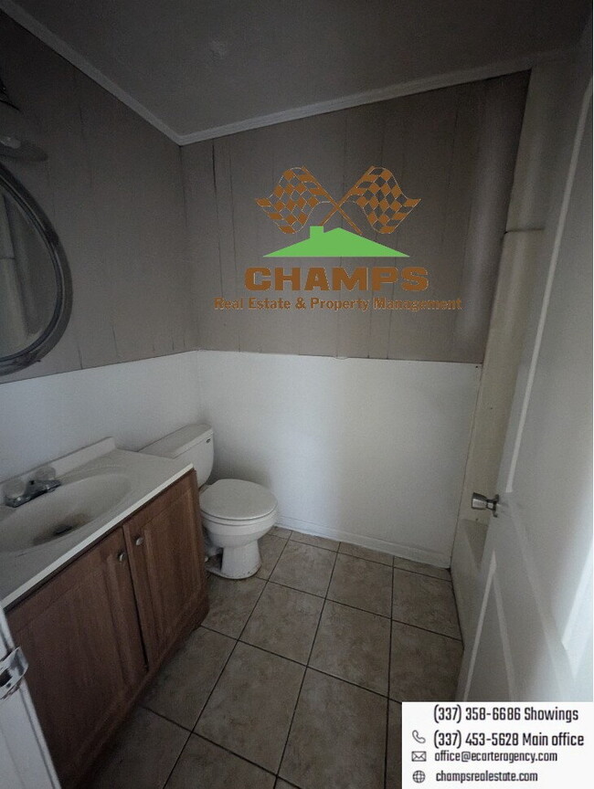 Building Photo - Modest Home in Carencro ready for its new Occupants!